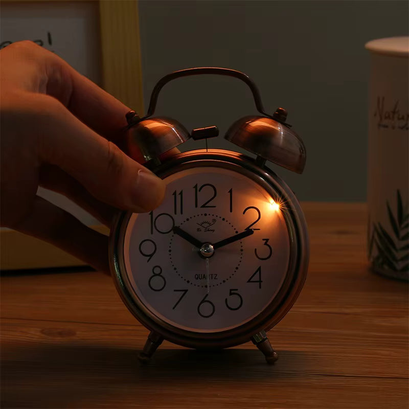 Réveil à Pile Rétro en Métal