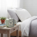 Petit Réveil Carré Chic