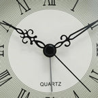 Réveil à pile design en Métal