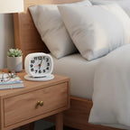 Réveil à Pile Sans Tic Tac Compact