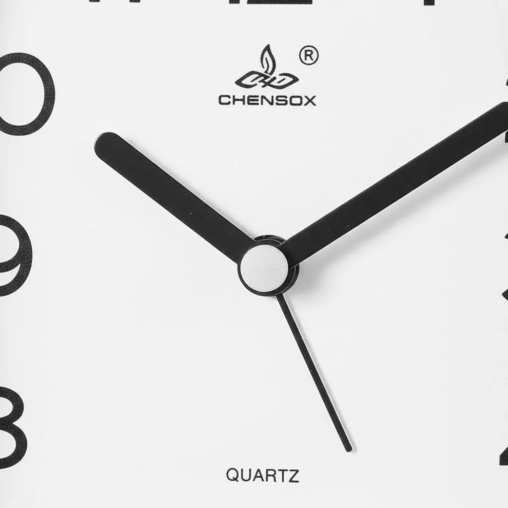 Réveil Analogique Carré Silencieux