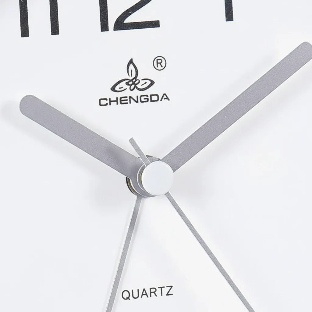 Réveil Analogique Ovale Silencieux