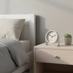 Réveil Analogique Trotteuse Silencieuse en Métal