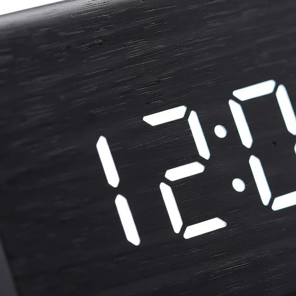 Réveil Bois Noir Numérique