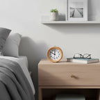 Réveil en Bois à Aiguilles