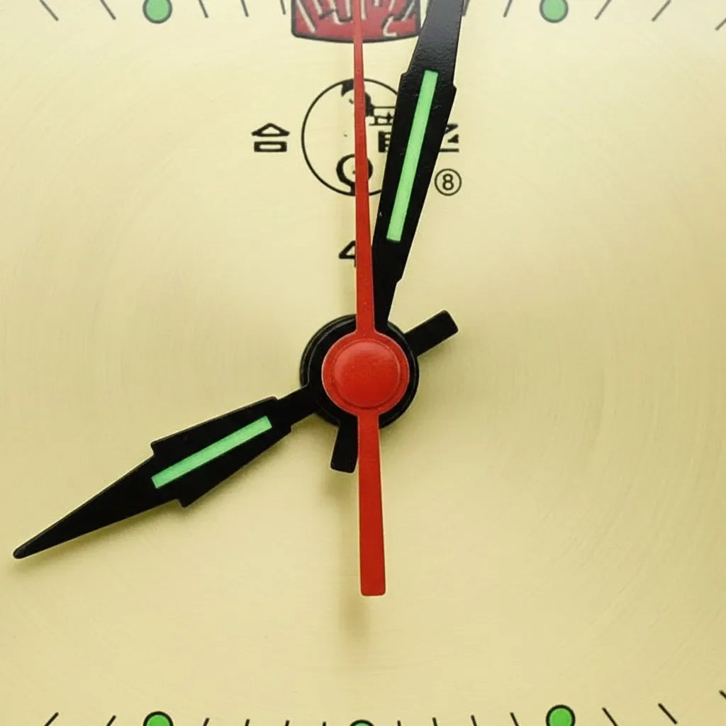 Réveil Mécanique Petit Doré