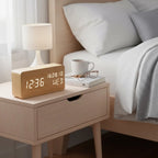 Réveil Moderne en Bois